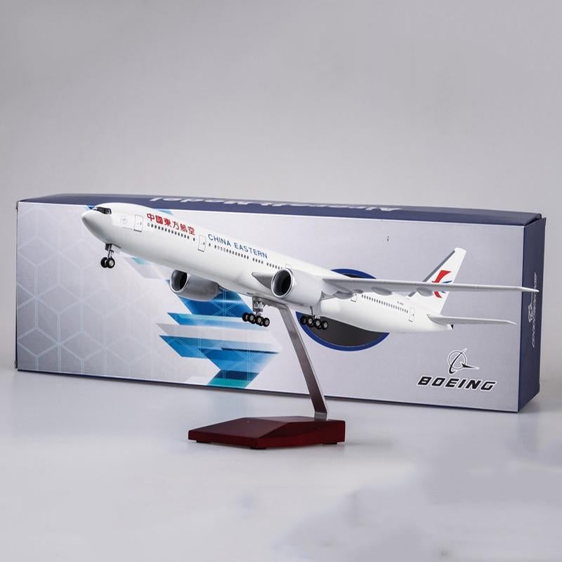 China Eastern Airlines Boeing 777-300 47CM 1:157 Diecast Scale Model