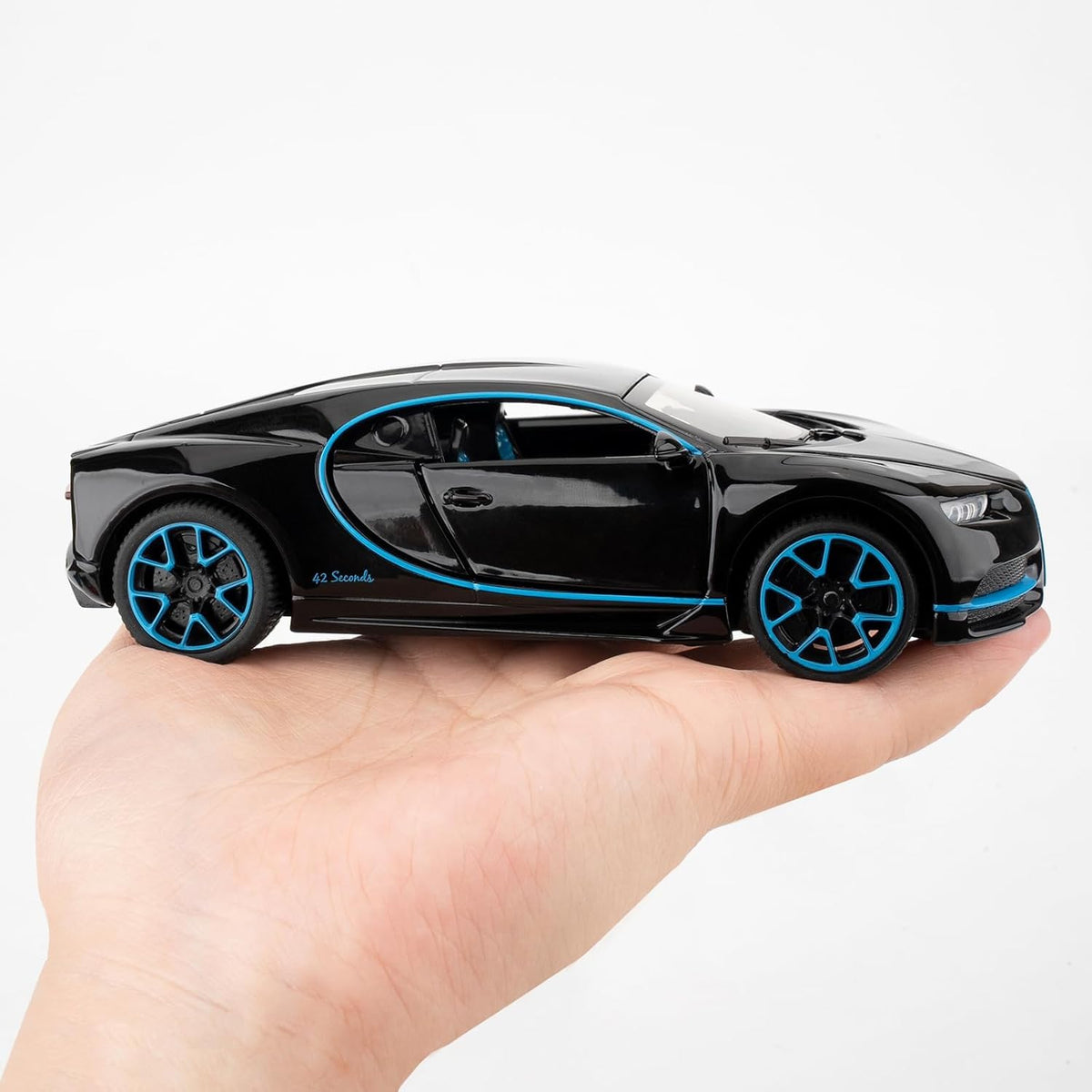 Bugatti Chiron 1:24 Diecast Scale Model Car