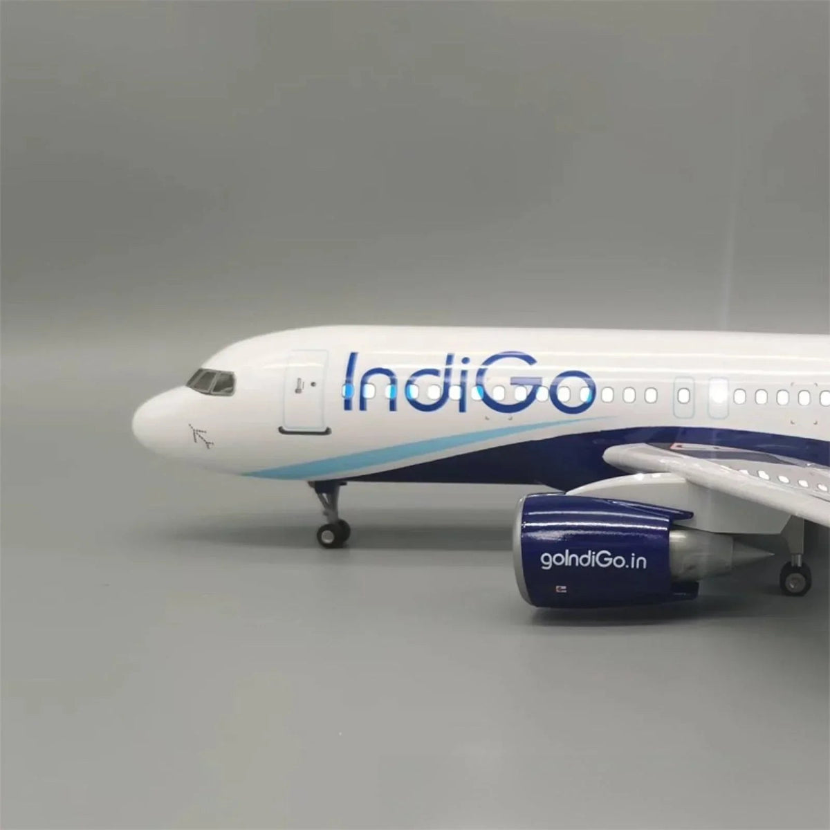 IndiGo Airlines Airbus A320 47CM 1:150 Diecast Scale Model