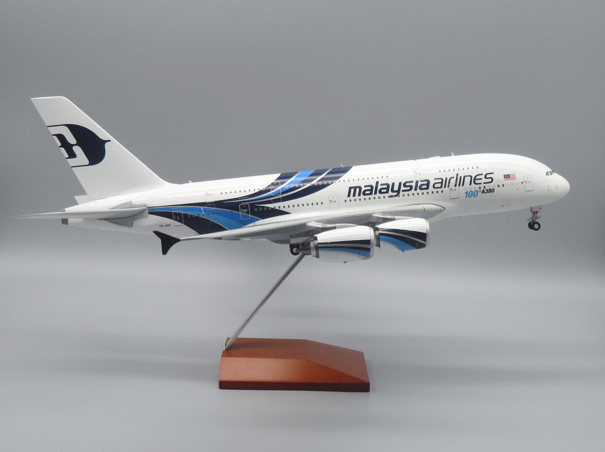Malaysia Airlines Airbus A380 47CM 1:160 Diecast Scale Model