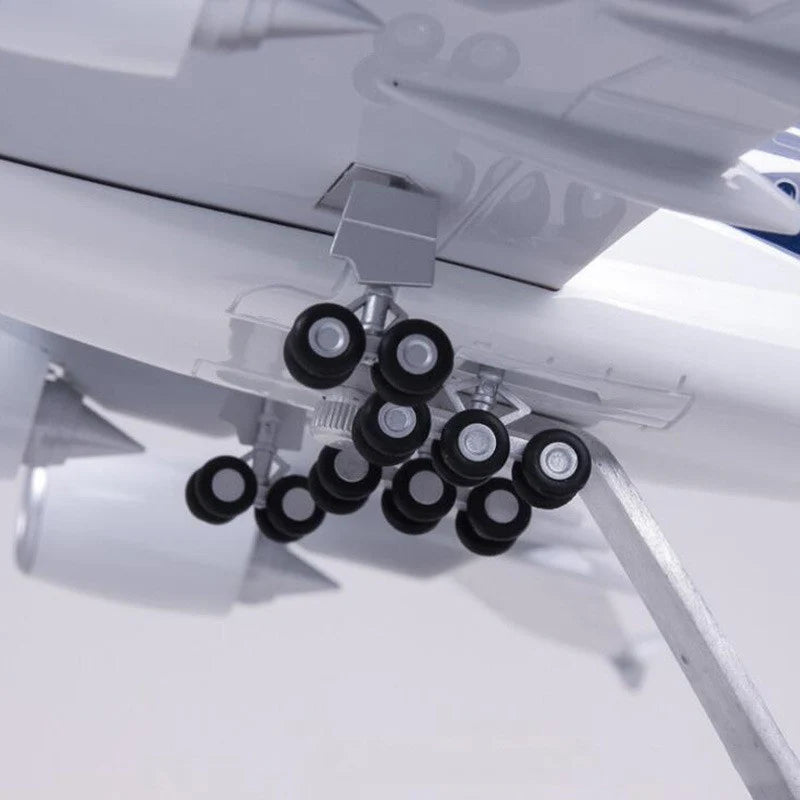 Malaysia Airlines Airbus A380 47CM 1:160 Diecast Scale Model