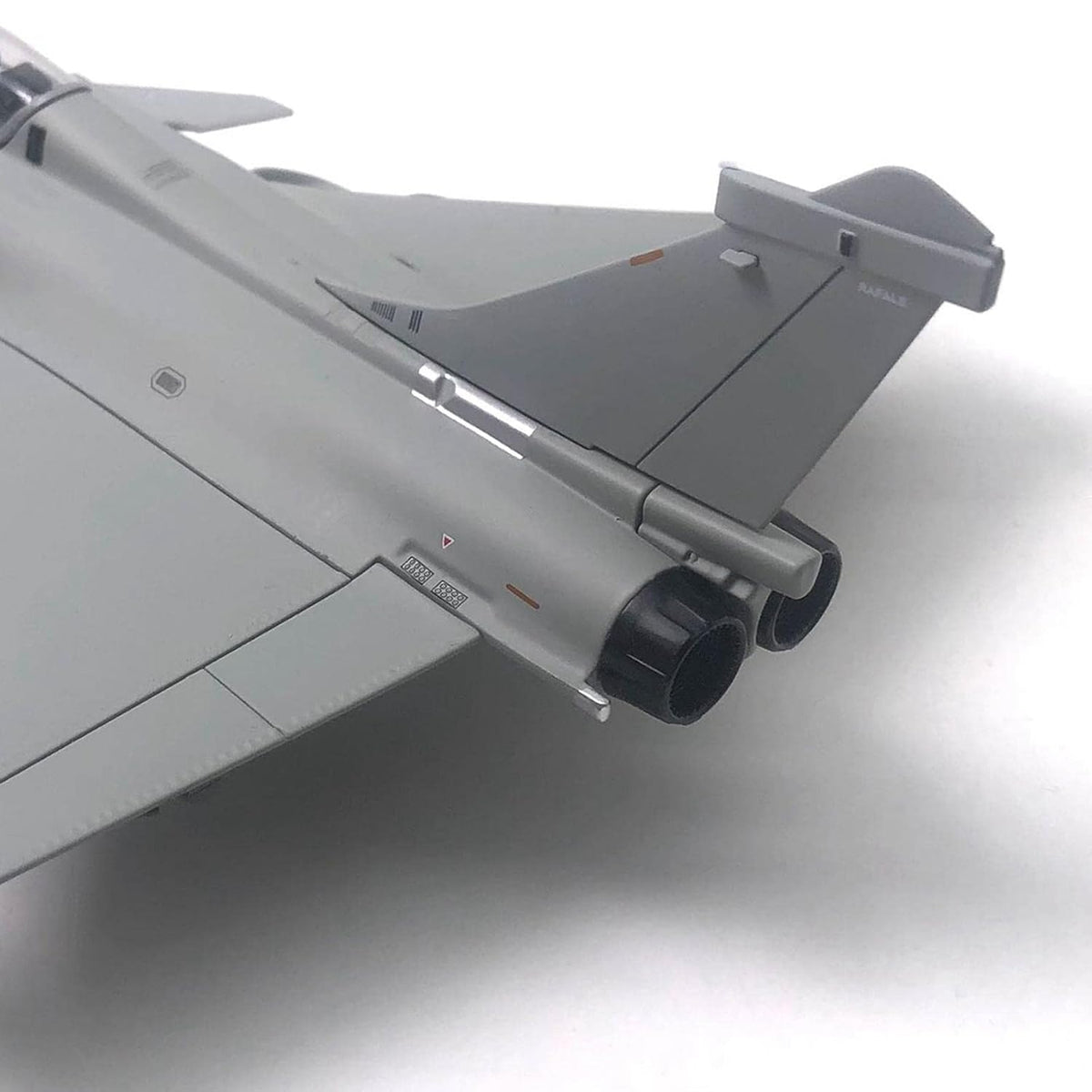 Dassault Rafale B Fighter Jet 1:72 Diecast Scale Model