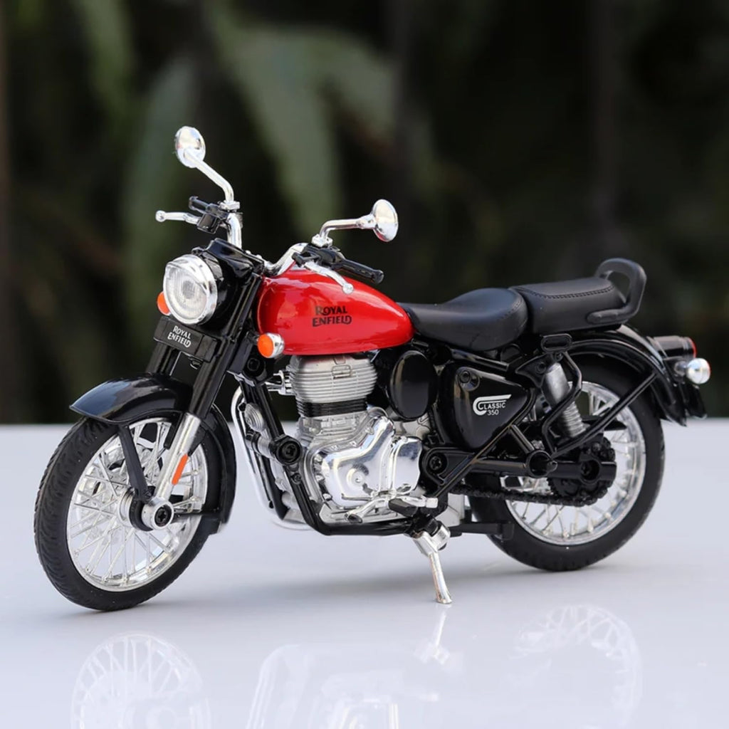 Royal Enfield Classic 300 Diecast Scale Model Bike – Premium Motorcycle Collectible