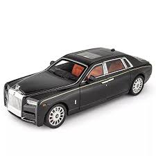 Rolls Royce Phantom 1:18 Diecast Scale Model Car